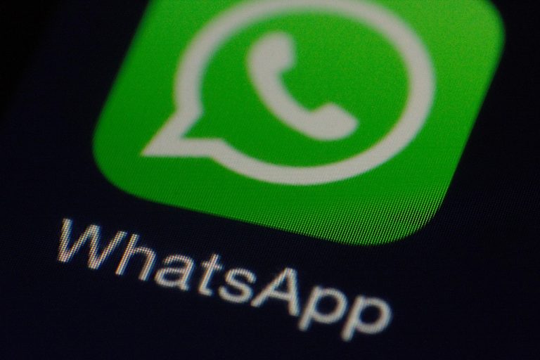 conectare whatsapp web