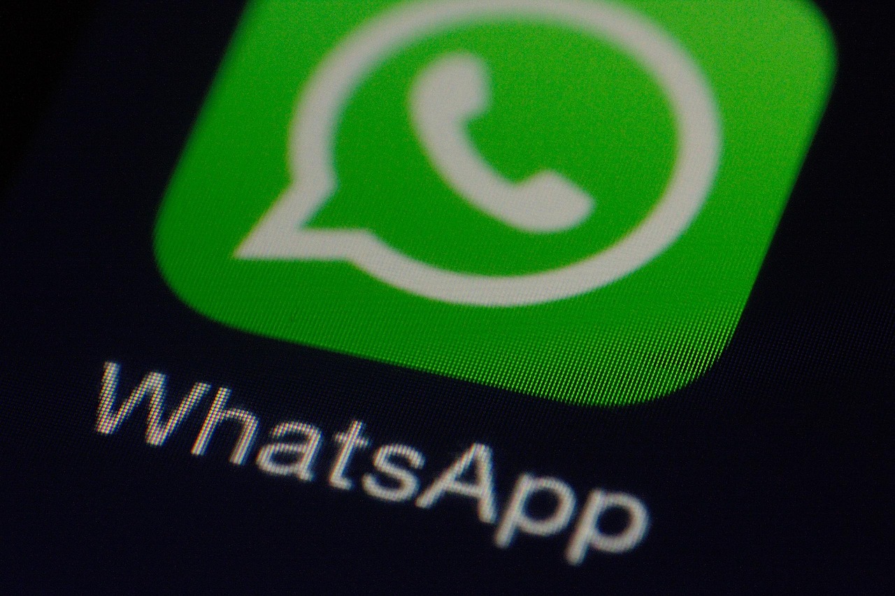 conectare whatsapp web