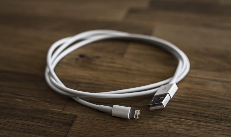 cum transfer datele de pe un telefon pe altul