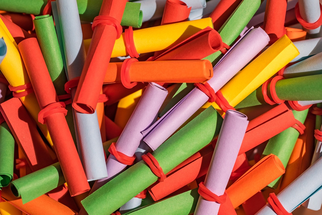 cat se castiga la joker cu un numar si jokerul